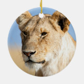 Leeuwen tegen blauwe hemel keramisch ornament (Achterkant)