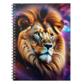 Leeuwenkop tussen kleurrijke wervelende sterrenste notitieboek (Voorkant)
