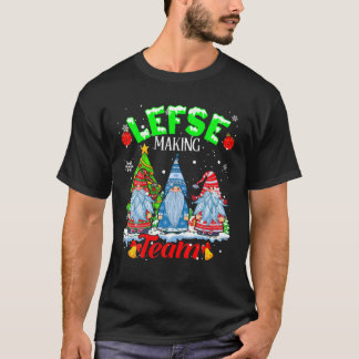 Lefse Making Team Christmas Gnomes Norwegian Lefse T-shirt