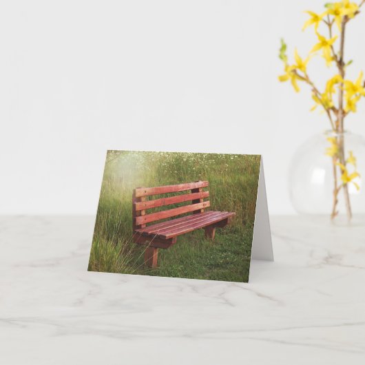 Lege bank in wilde bloemen Noteer Kaart (Gele Bloem)