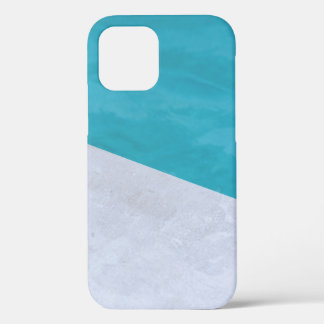 Lege grijze vloer naast pool iPhone 12 hoesje