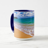 Lege strand en blauwe wateren mok (Voorkant links)