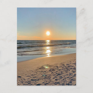 Lege strandkaart met zonsondergang briefkaart