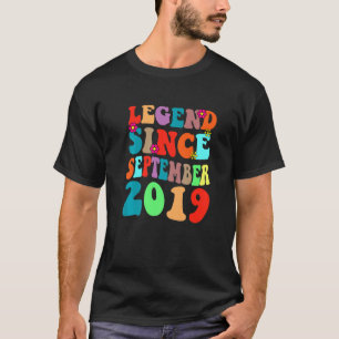 Legend sinds september 2019 Birthday Retro T-shirt
