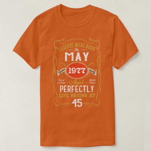 Legenda Geboren in mei 1977 45e verjaardag 45 jaar T-shirt (Design voorkant)