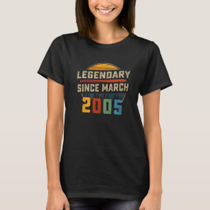 Legenda sinds maart 2005 18e verjaardag 18 jaar t-shirt