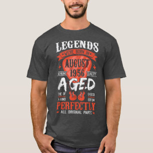 Legenda werd geboren in augustus 1956 Guitar Pick  T-shirt
