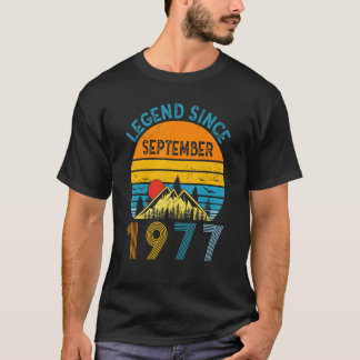Legende sinds september 1977 45e geboortedag retro t-shirt