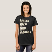 Legende Vrouw Moeder Oma Custom Sinds Jaren Groovy T-shirt (Voorkant volledig)