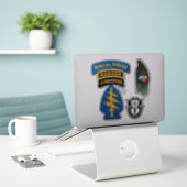 Leger 3e Special Forces Groep Groene Baretten cont Sticker (Laptop op bureau)