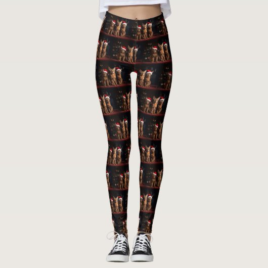Leggings Abyssinian près de la cheminée Noël (Devant)