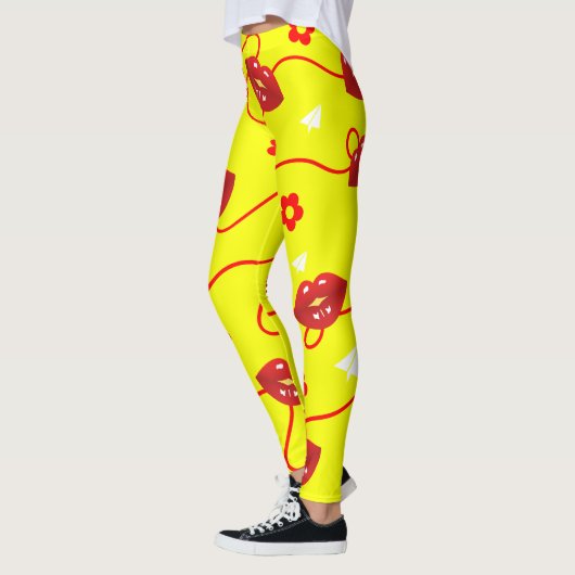 Leggings Baisers adorables partout dans le design (Gauche)
