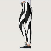 Leggings Black Panther par Toshi Yoshida (Gauche)