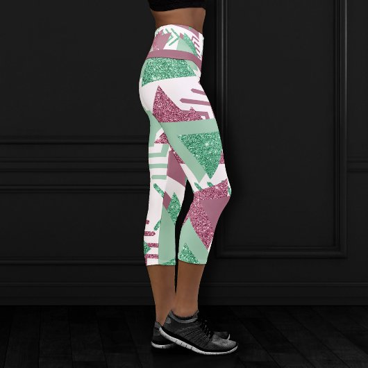 Leggings Capri 80s Abstraits frais | Motif de formes rose et vert