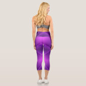 Leggings Capri A person wearing purple geometric-patterned (Verso)