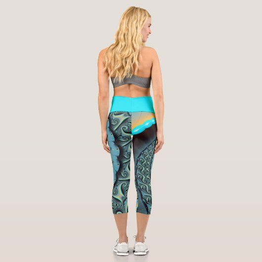 Leggings Capri Abstraite spirale d'art fractal bleu turquoise ora (Verso)