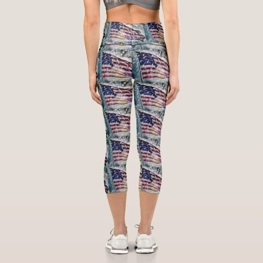 Leggings Capri Arrière-plan Fireworks (Verso)