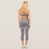 Leggings Capri Black and White Geometric Pattern (Verso)