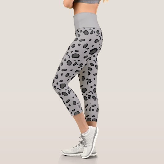 Leggings Capri Black Leopard Pattern On Grey (Gauche)