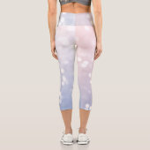 Leggings Capri Bleu rose doux Pastel pétillant bokeh Abstrait (Verso)