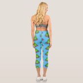 Leggings Capri Caricature de grenouille verte mignonne (Verso)