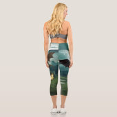 Leggings Capri Château du Dragon de Respiration de Feu (Verso)