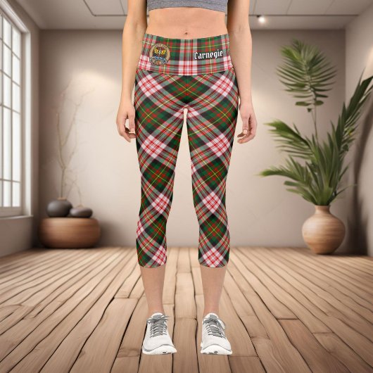 Leggings Capri Clan Carnegie Crest sur la robe Tartan