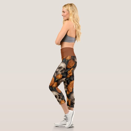 Leggings Capri Conception de la série A Skull and Roses 11 (Gauche)