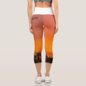 Leggings Capri Coucher de soleil sur la ville (Verso)
