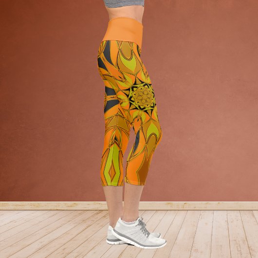 Leggings Capri Dessin Mandala Fleur jaune orange et bleu