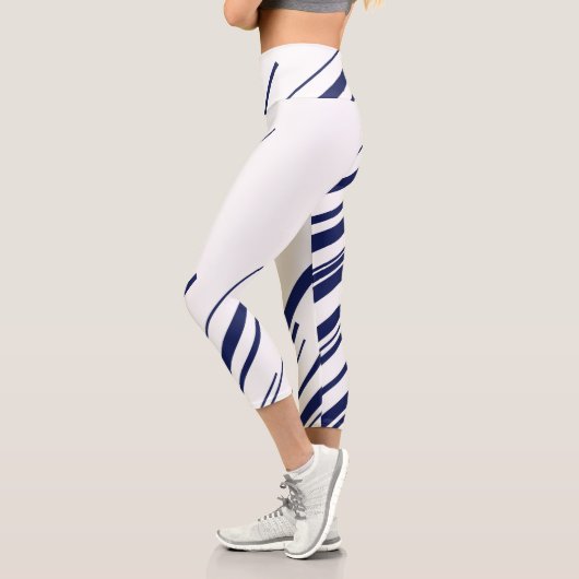 Leggings Capri Diagonales en bleu et blanc (Gauche)