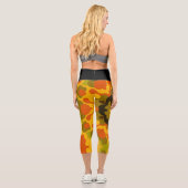 Leggings Capri Fleur de Mandala rétro jaune et orange (Verso)