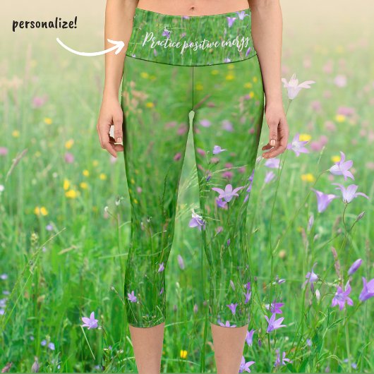 Leggings Capri Fleurs de cloches sur un pré