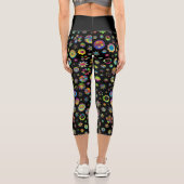 Leggings Capri Fleurs de couleur noir Whimsical (Verso)