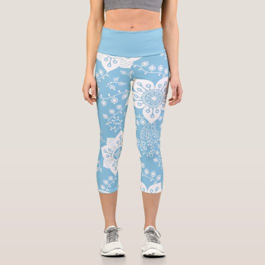 Leggings Capri Fleurs Paisley Blanches Motif D'Art Sur Bleu Clair (Recto)