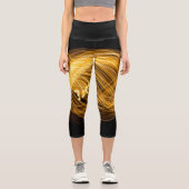 Leggings Capri Golden Fire Works sur Dark Arrière - plan (Recto)