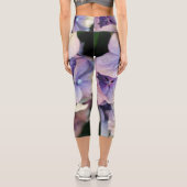 Leggings Capri gouttelette d'eau sur la fleur bleue (Verso)