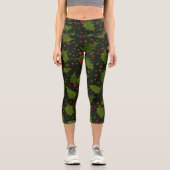 Leggings Capri Holiday Holly et Berries sur Dark Green (Recto)