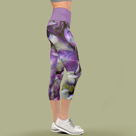 Leggings Capri Hydrangée Florale Purple Botanique Chic