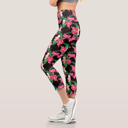 Leggings Capri Joli rose Fleurs de Fleur Peint Noir Design (Gauche)
