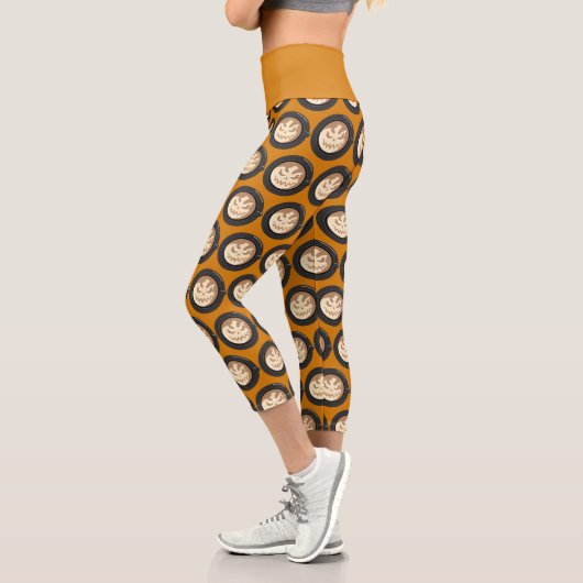 Leggings Capri Latte au café Halloween Jack-o'lantern (Gauche)