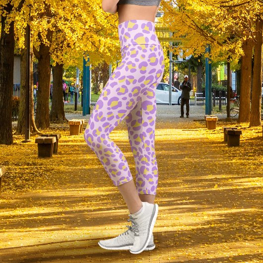 Leggings Capri Léopard Rose Violet Jaune