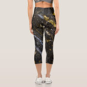 Leggings Capri Ligne brillante or noir chic abstrait (Verso)