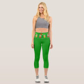 Leggings Capri Lutins de Noël sur fond vert (Recto)