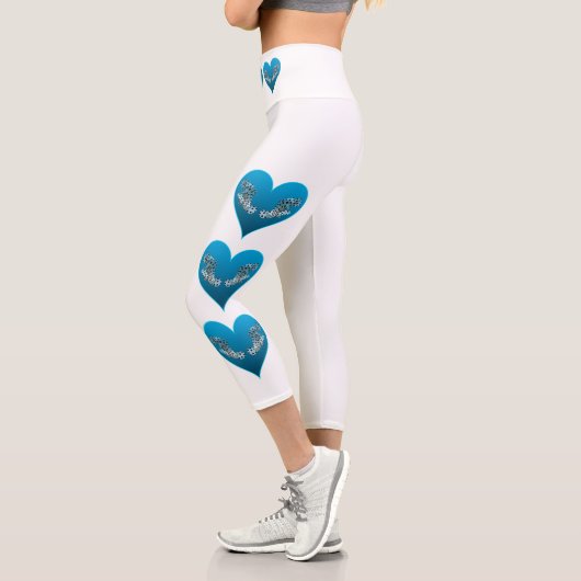 Leggings Capri Mérou - Cœurs bleus, disposés verticalement | (Gauche)