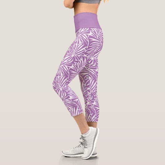 Leggings Capri Motif de répétition Pale Purple Tropical Leaf (Gauche)