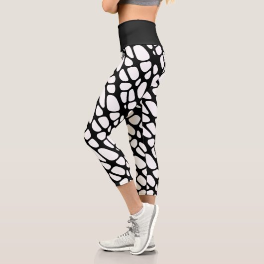 Leggings Capri Motif Web gothique noir et blanc (Gauche)