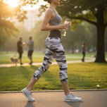 Leggings Capri Nom personnalisé Motif de camouflage noir<br><div class="desc">Ce design moderne comprend un motif de camouflage noir avec votre nom et votre coeur personnalisés sur la ceinture #mode #leggings #vêtements #mode #fitness #fitness #vêtements #fitness #vêtements #fitness #vêtements #vêtements #vêtements #fun #cadeaux #sports #style #tendance #cadeaux #personnalisés #vêtements personnalisés #personnalisés</div>