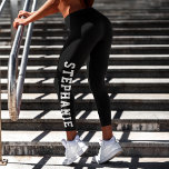 Leggings Capri Nom personnalisé personnalisé Fabriqué<br><div class="desc">Embrassez votre style unique avec ces leggings Capri personnalisés de nom. Parfaits pour les passionnés de fitness et les personnes à la mode, ces leggings allient confort et touche personnalisée. La police de caractères élégante et la conception personnalisée de nom font de ces leggings une pièce hors du commun dans...</div>