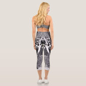 Leggings Capri Panthère noire dans la jungle - dessin au crayon (Verso)